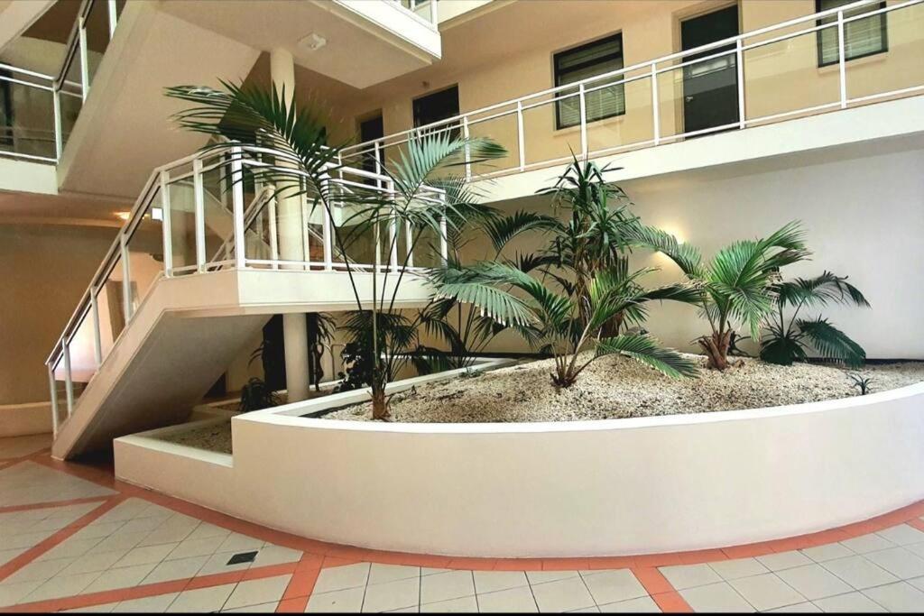 Fabulous Apartment In The Atrium, Mt Maunganui マウント・マウンガヌイ エクステリア 写真