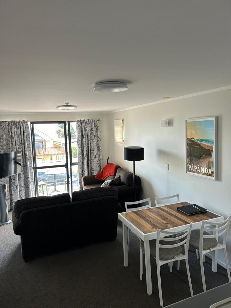 Fabulous Apartment In The Atrium, Mt Maunganui マウント・マウンガヌイ エクステリア 写真